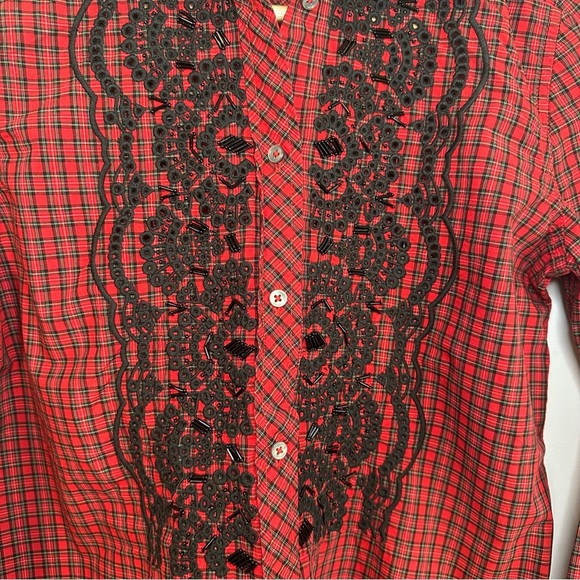 J. Crew Women's Boy Shirt. Embroidered Plaid. Size: 0.
Button Down Blouse. Red. - Picture 2 of 6